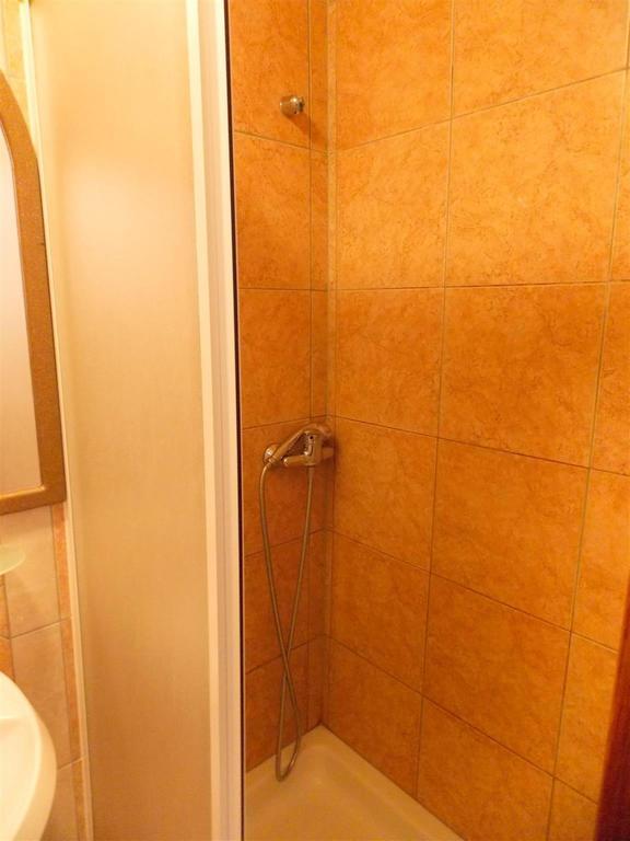 Apartments Frane (Adults Only) Novalja Quarto foto